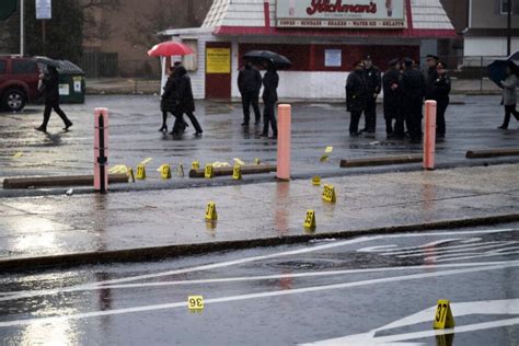 shooting on septa bus|Philly mass shooting: 8 teens shot at SEPTA bus stop .